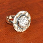 СРЕБЪРЕН ПРЪСТЕН С АХАТ „КРЕЙЗИЛЕЙС“